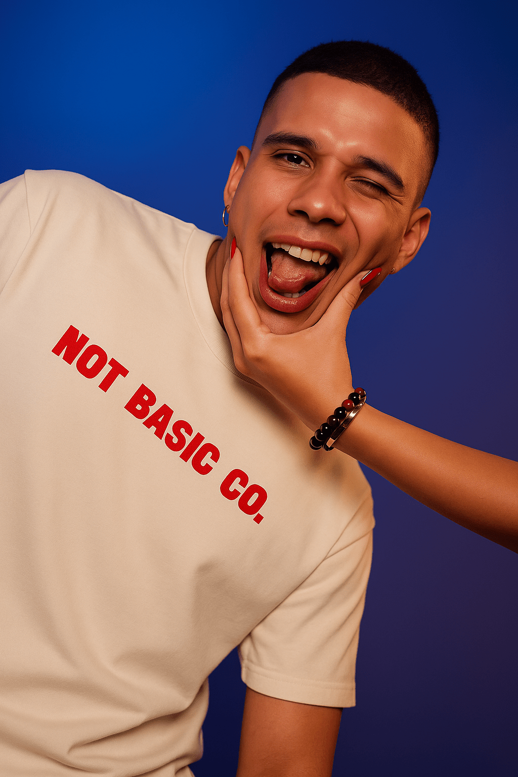 Unisex Oversized Off White T-Shirt – Streetwear Essential | Not Basic Co. - Not Basic Co.